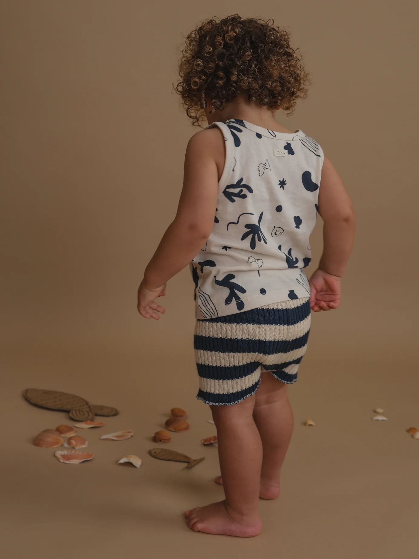 Capri Undyed Cotton Vest - Image 5
