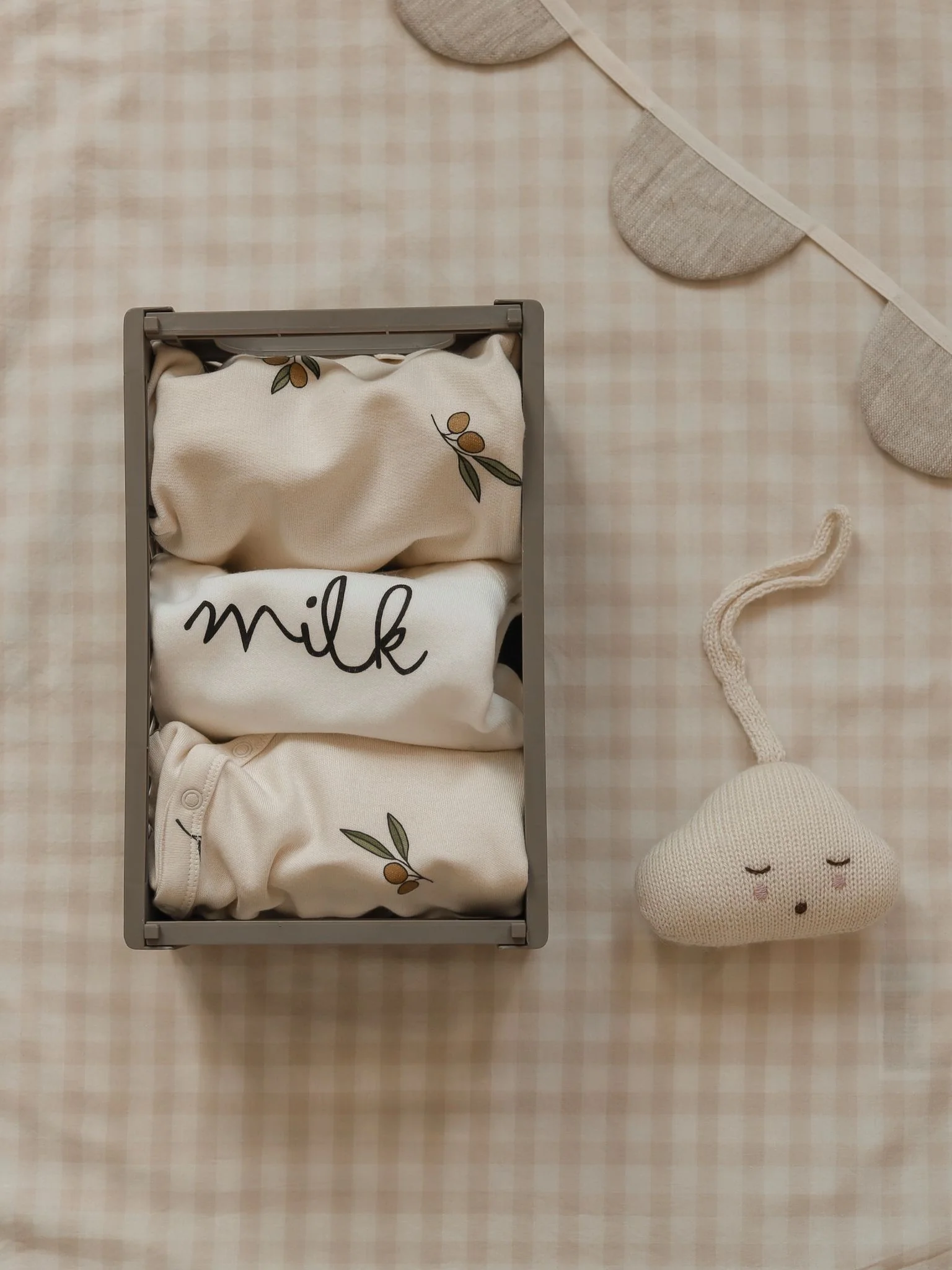 Cloud Hanging Rattle - Image 3