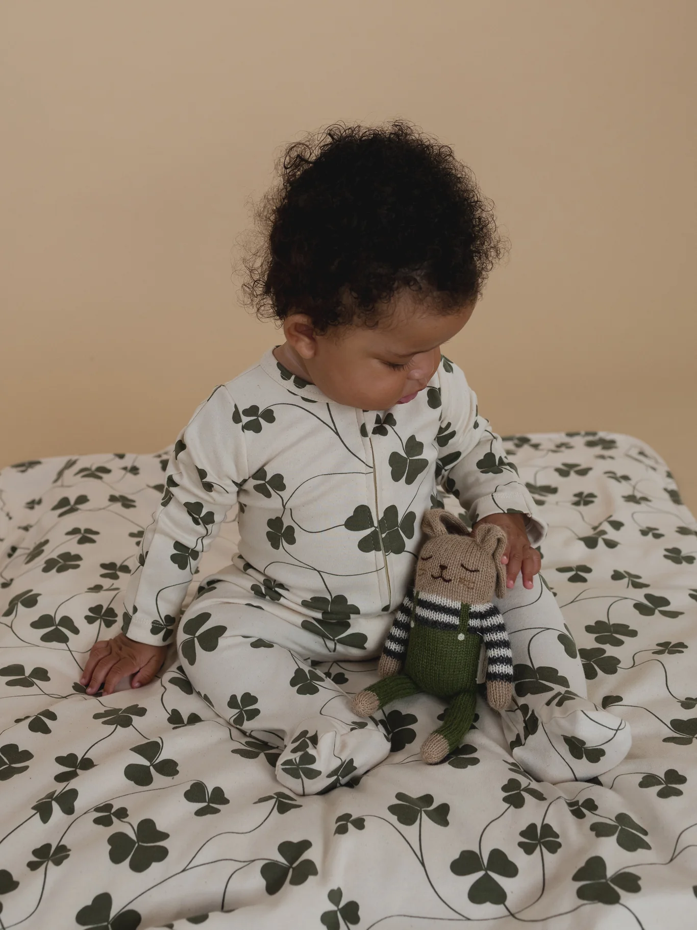 Clover Zip Sleepsuit - Image 2