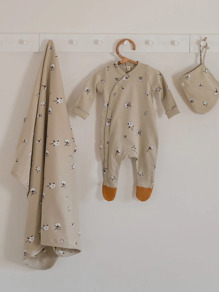 Cottonfield Reversible Blanket - Image 3