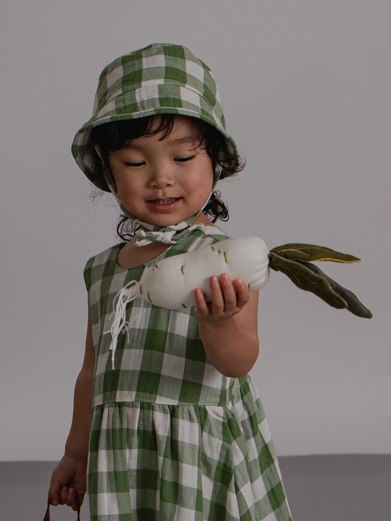 Dill Gingham Bucket Sun Hat - Image 4
