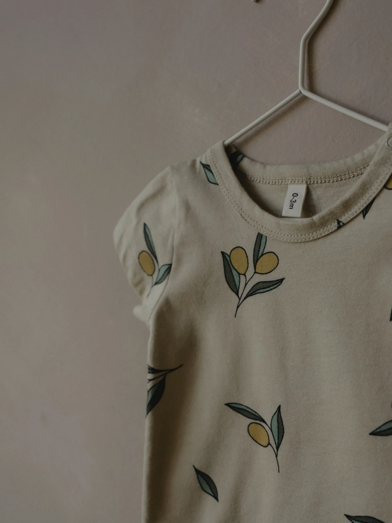 Olive Garden Short Sleeve Bodysuit - Image 4