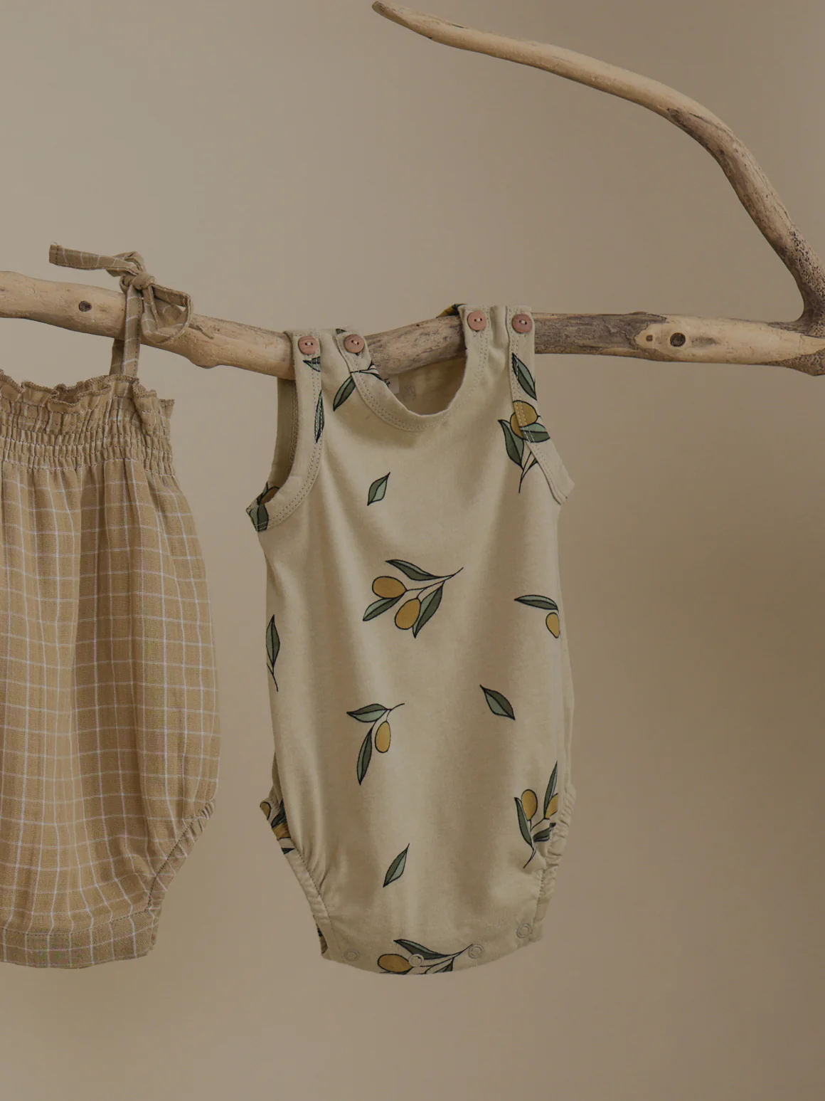 Olive Garden Sleeveless Bodysuit - Image 4