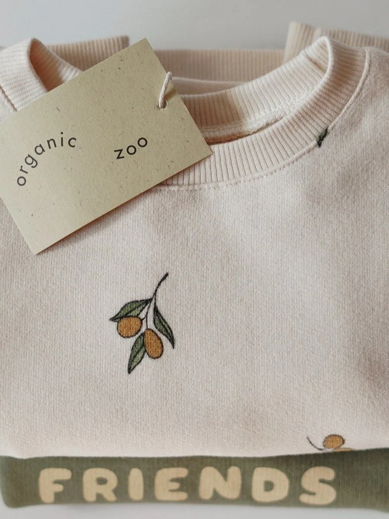 Olive Garden Sweatshirt - Image 4