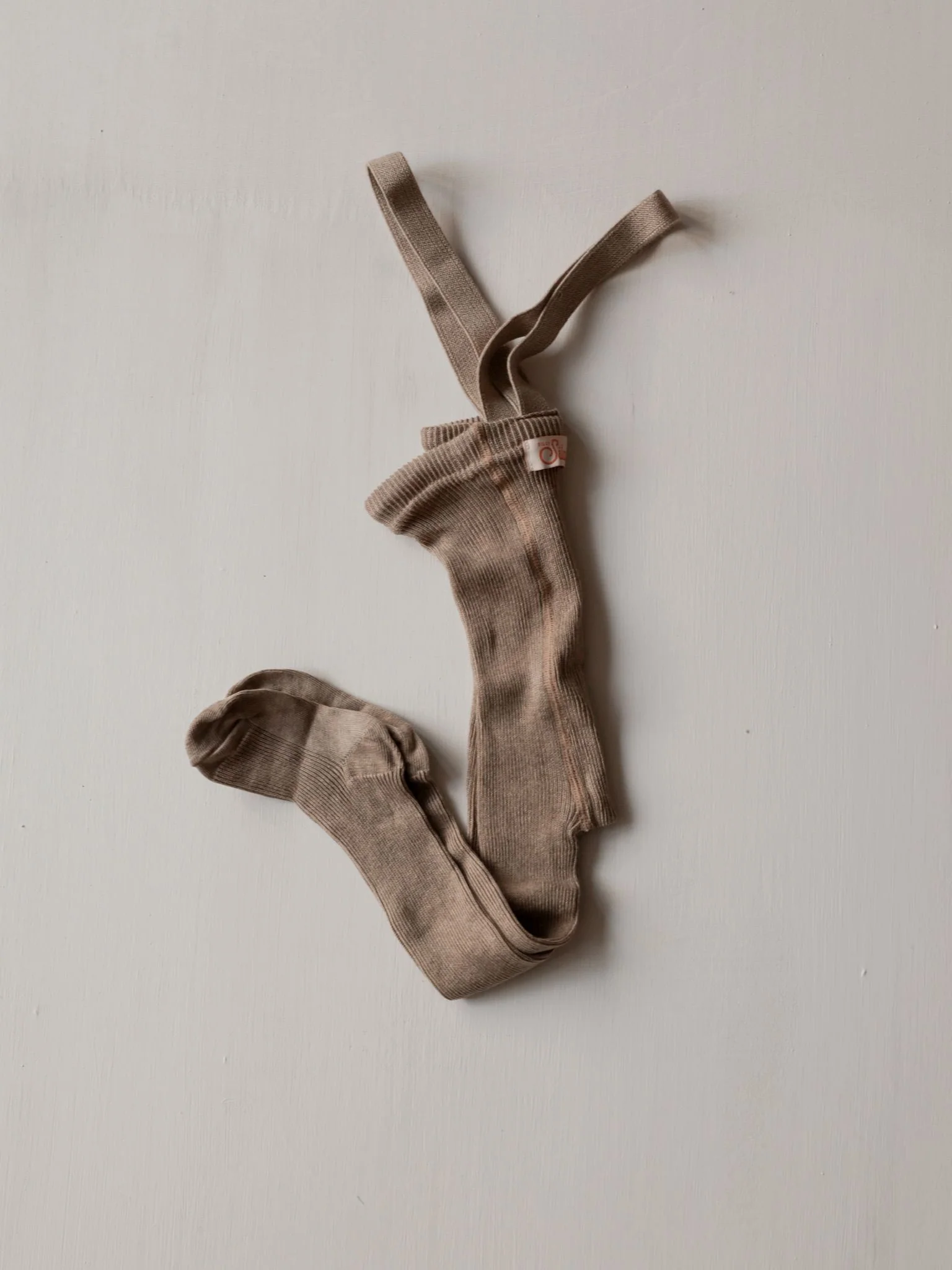 Peanut Blend Footed Tights with braces - Image 3