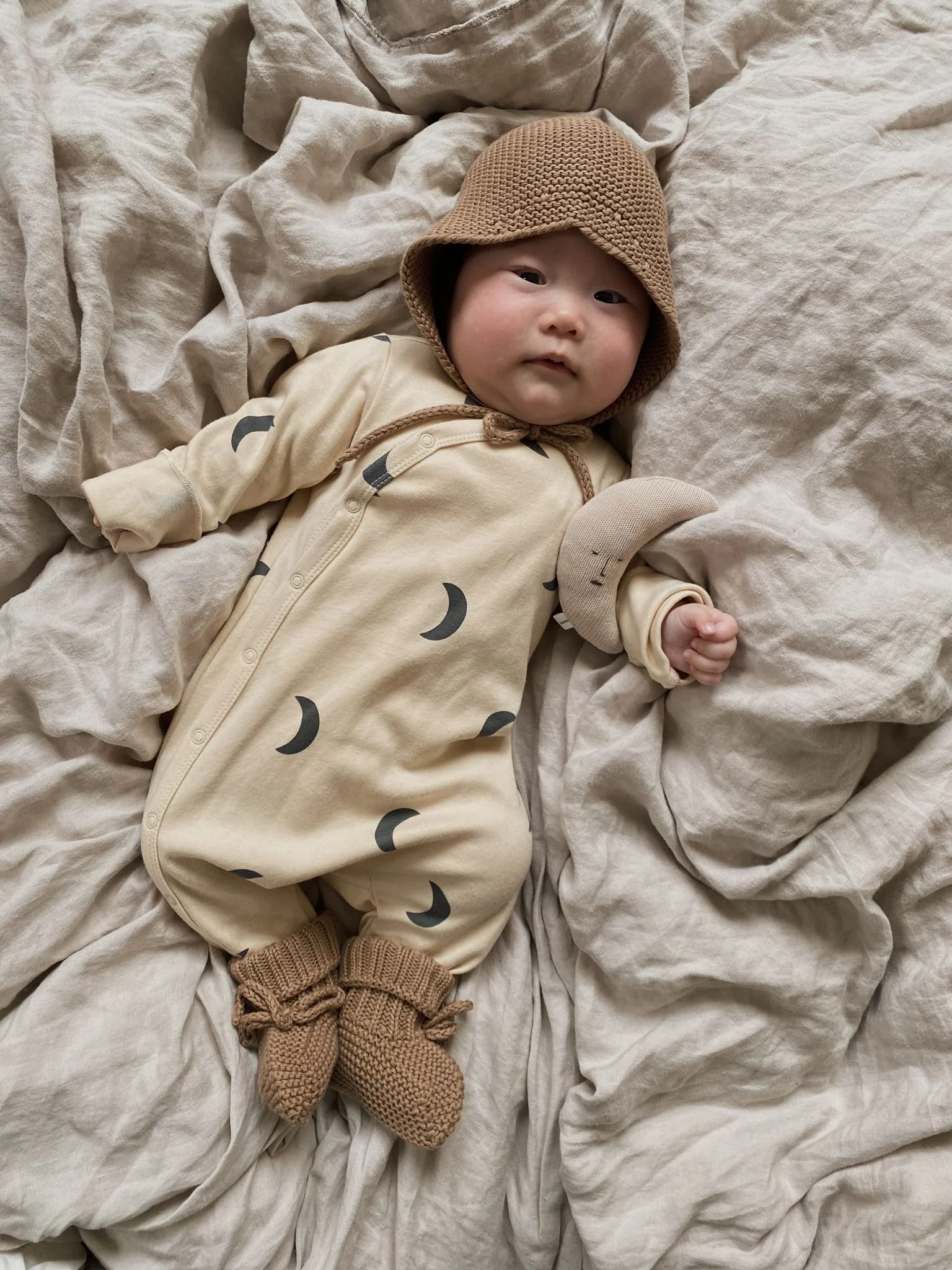 Pebble Midnight Suit - Image 2